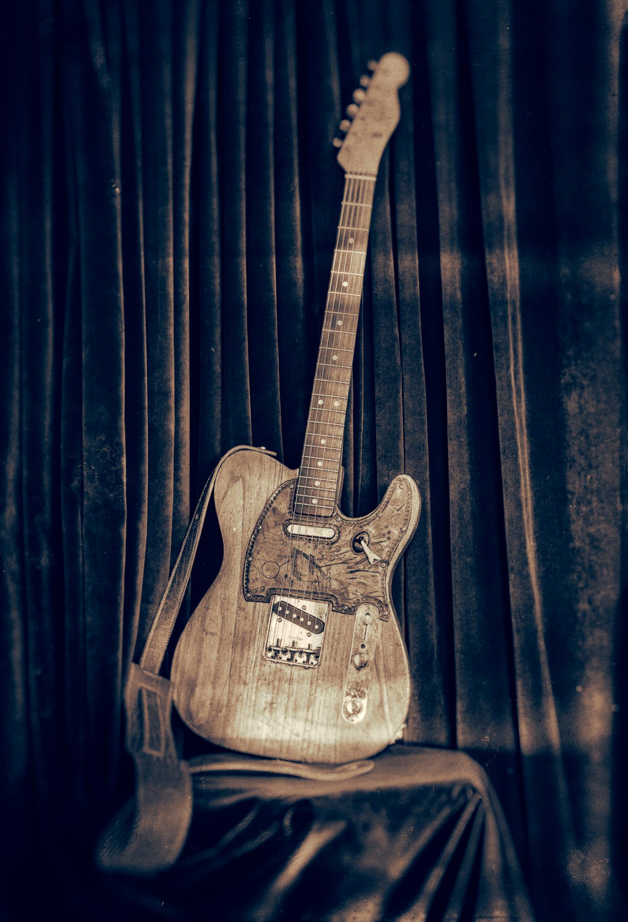 JoesGuitars-1